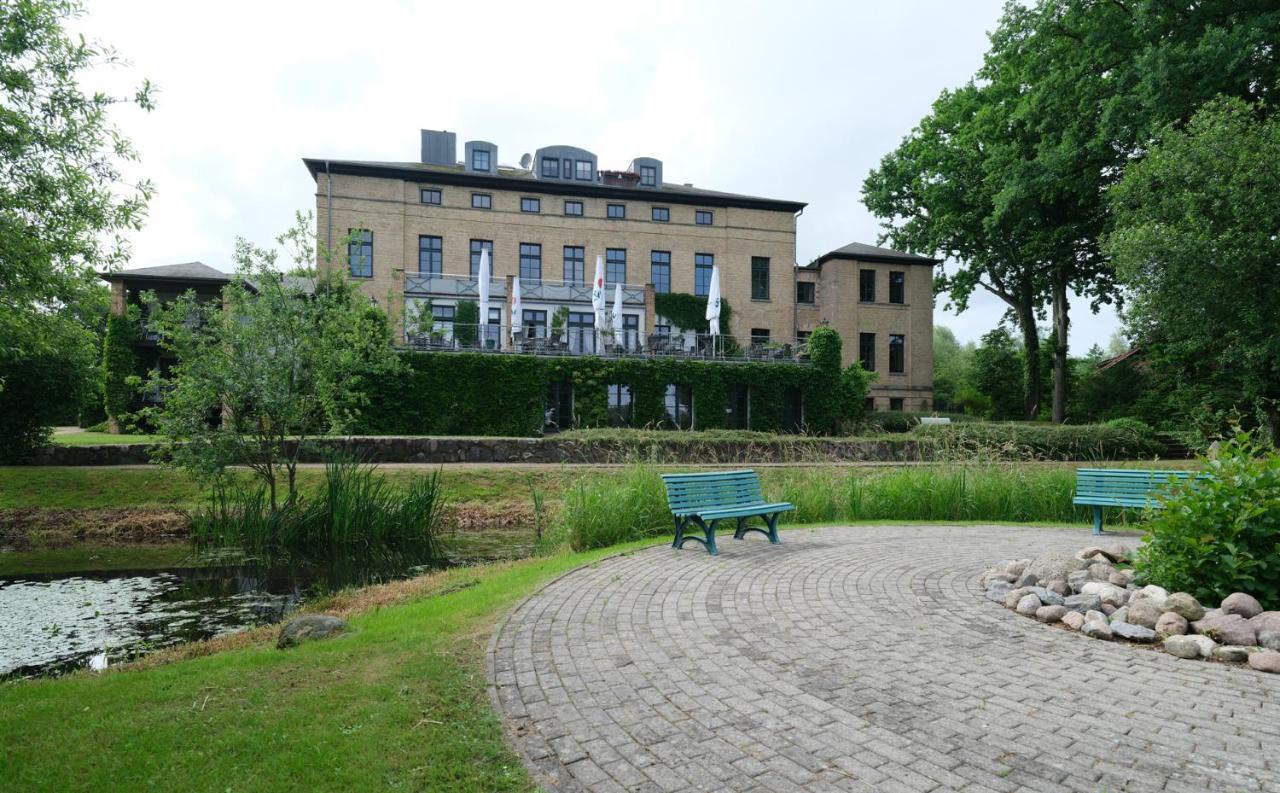 Gutshaus Redewisch Hotel & Restaurant Boltenhagen Kültér fotó