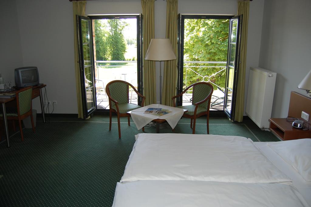 Gutshaus Redewisch Hotel & Restaurant Boltenhagen Kültér fotó