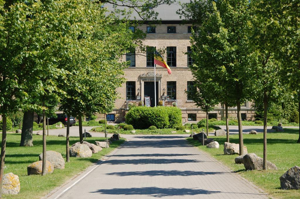 Gutshaus Redewisch Hotel & Restaurant Boltenhagen Kültér fotó