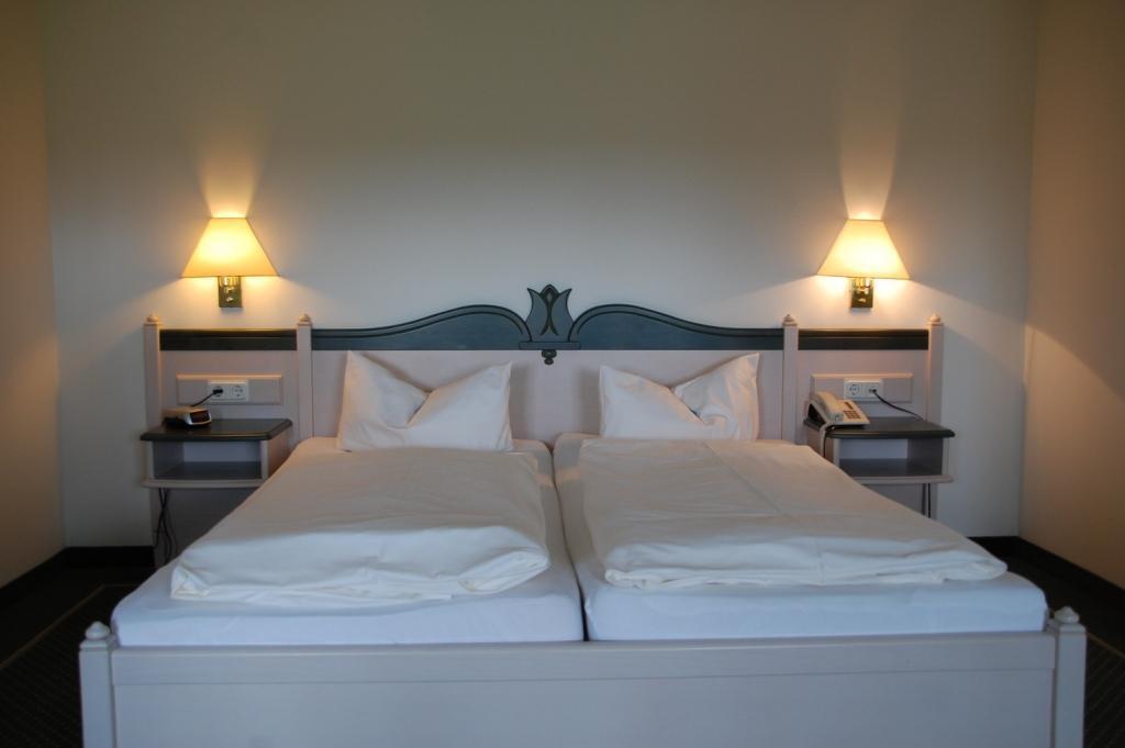 Gutshaus Redewisch Hotel & Restaurant Boltenhagen Szoba fotó