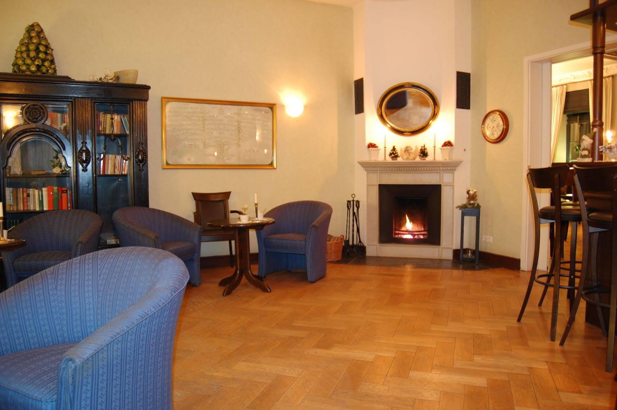 Gutshaus Redewisch Hotel & Restaurant Boltenhagen Kültér fotó